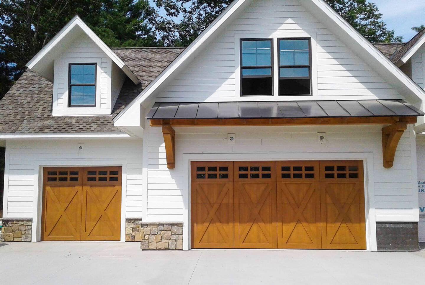 Lancaster Garage Door Repair Technicians